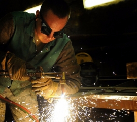 man-115799_1280.jpg